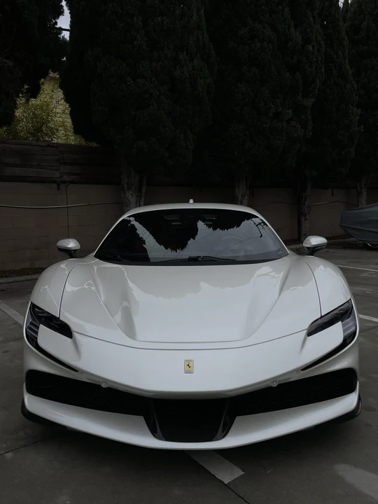 2022 Ferrari SF90 Stradale - Image 17 of 31