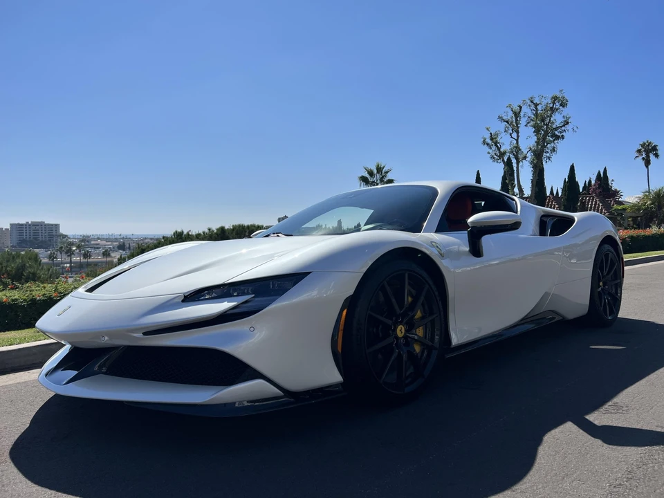 2022 Ferrari SF90 Stradale - Image 6 of 31