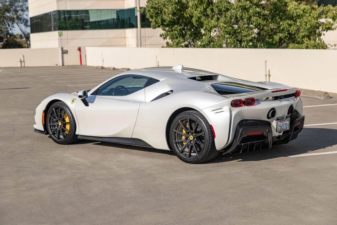 2022 Ferrari SF90 Stradale - Image 6 of 31