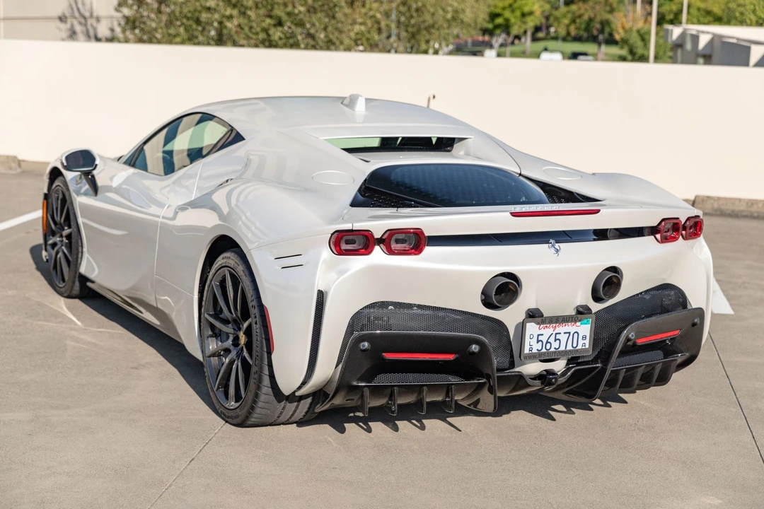 2022 Ferrari SF90 Stradale - Image 8 of 31
