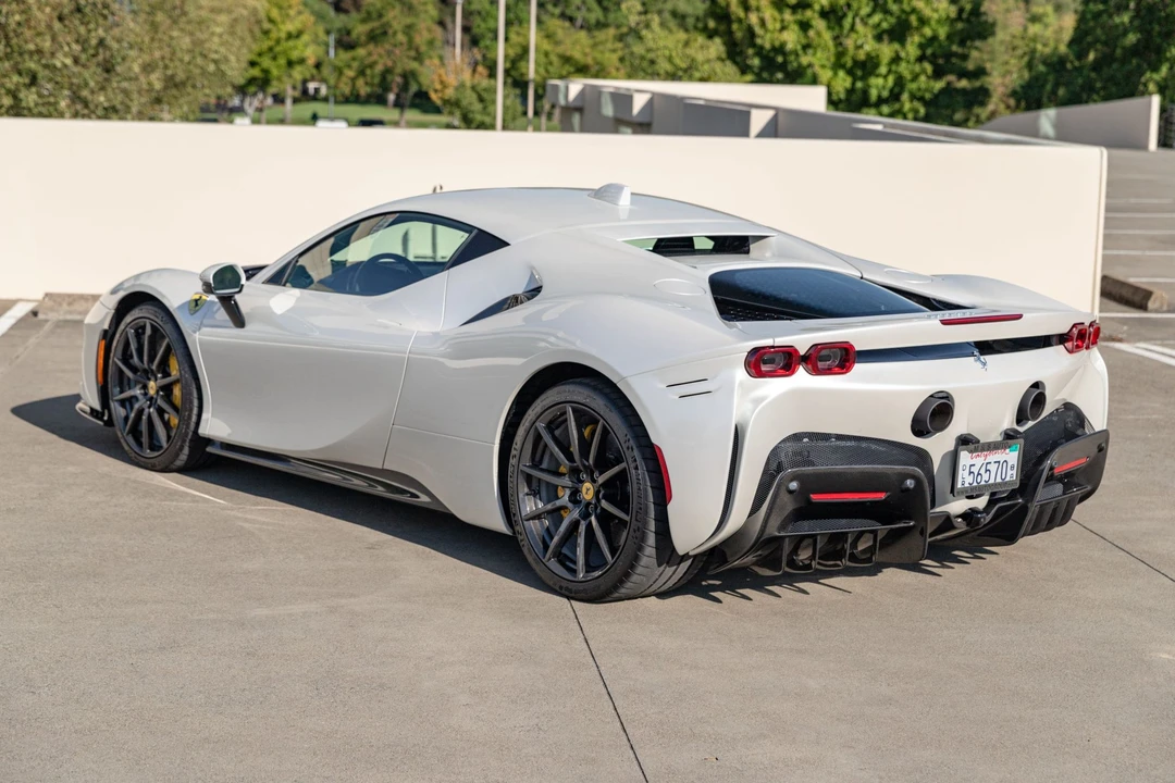 2022 Ferrari SF90 Stradale - Image 7 of 31