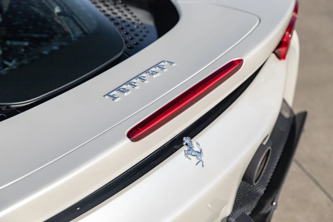2022 Ferrari SF90 Stradale - Image 29 of 31