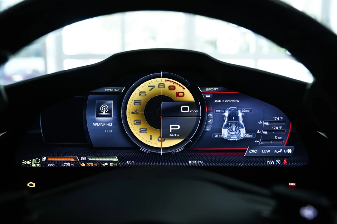 2022 Ferrari SF90 Stradale - Image 28 of 30