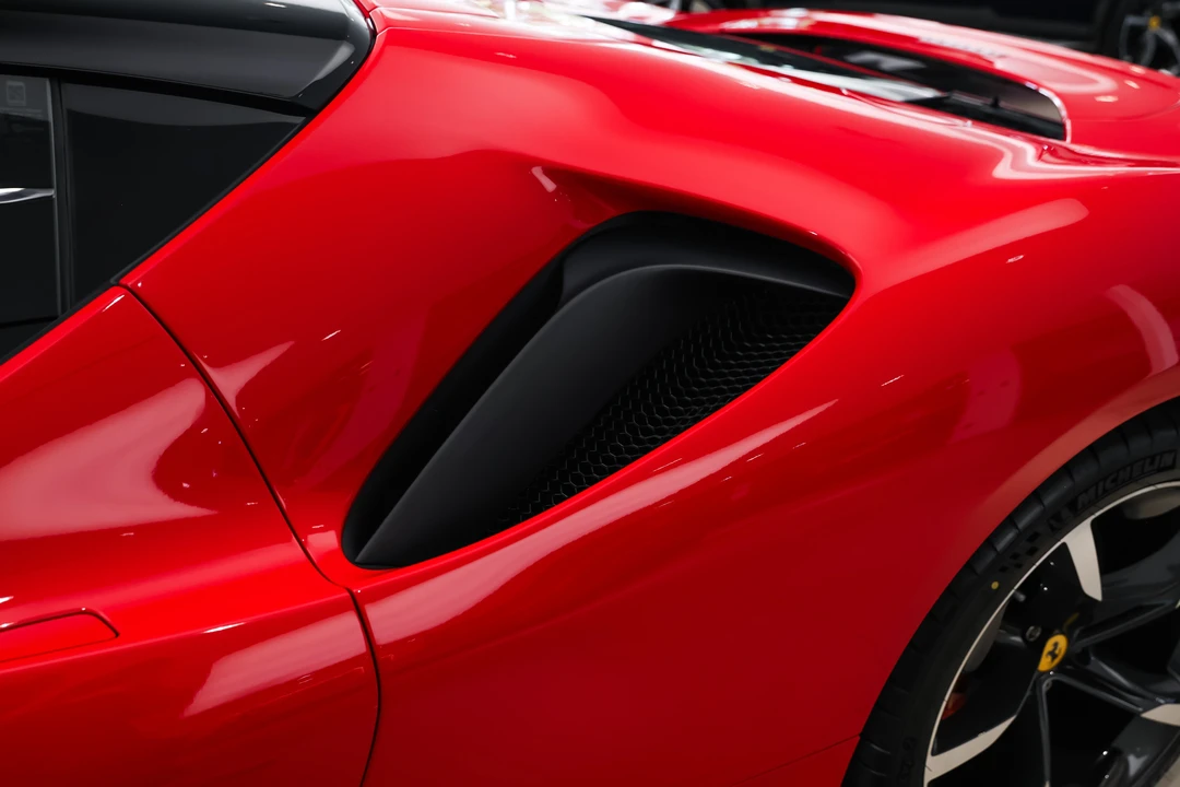 2022 Ferrari SF90 Stradale - Image 18 of 30