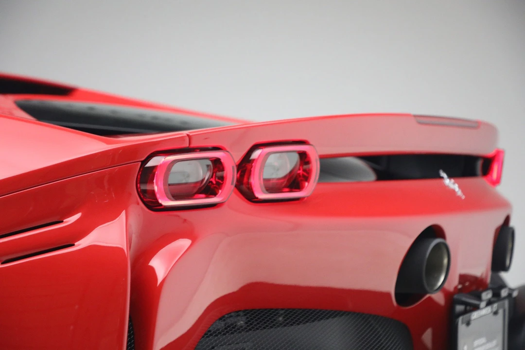 2022 Ferrari SF90 Stradale - Image 27 of 31
