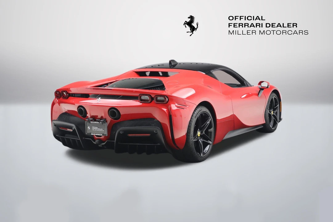 2022 Ferrari SF90 Stradale - Image 8 of 31