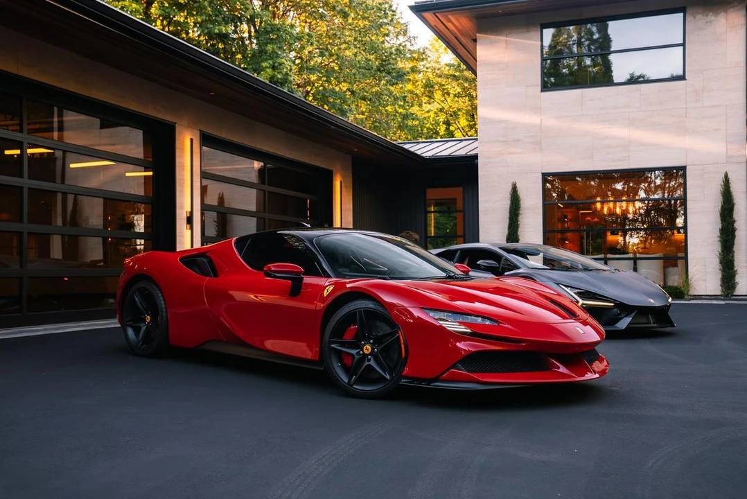 2022 Ferrari SF90 Stradale - Image 7 of 8