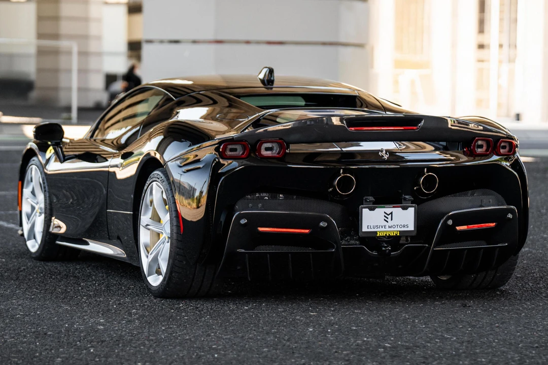 2022 Ferrari SF90 Stradale - Image 4 of 31