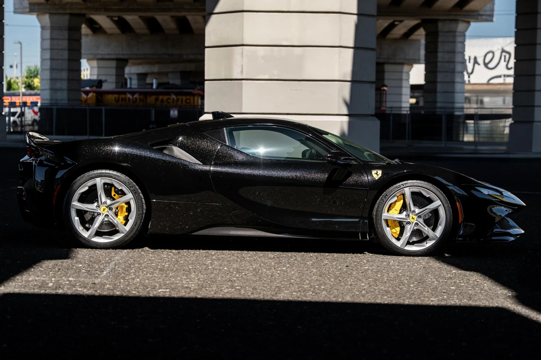 2022 Ferrari SF90 Stradale - Image 3 of 31