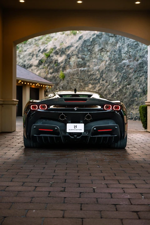 2022 Ferrari SF90 Stradale - Image 24 of 31