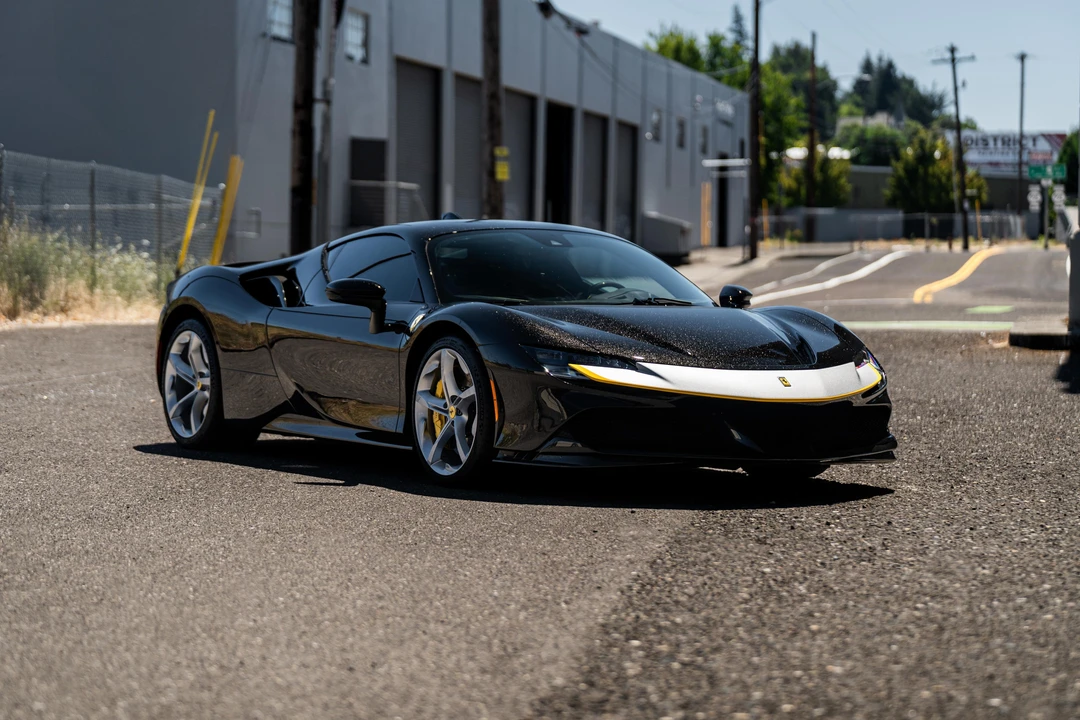 2022 Ferrari SF90 Stradale - Image 21 of 31