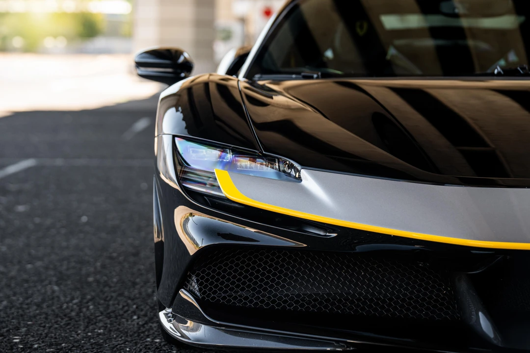2022 Ferrari SF90 Stradale - Image 29 of 31