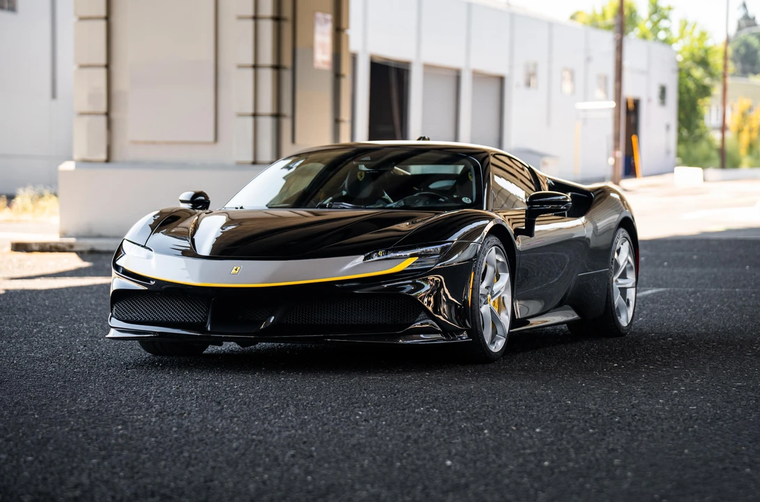 2022 Ferrari SF90 Stradale - Image 8 of 31