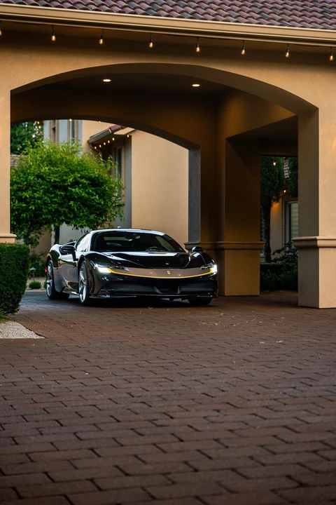 2022 Ferrari SF90 Stradale - Image 27 of 31