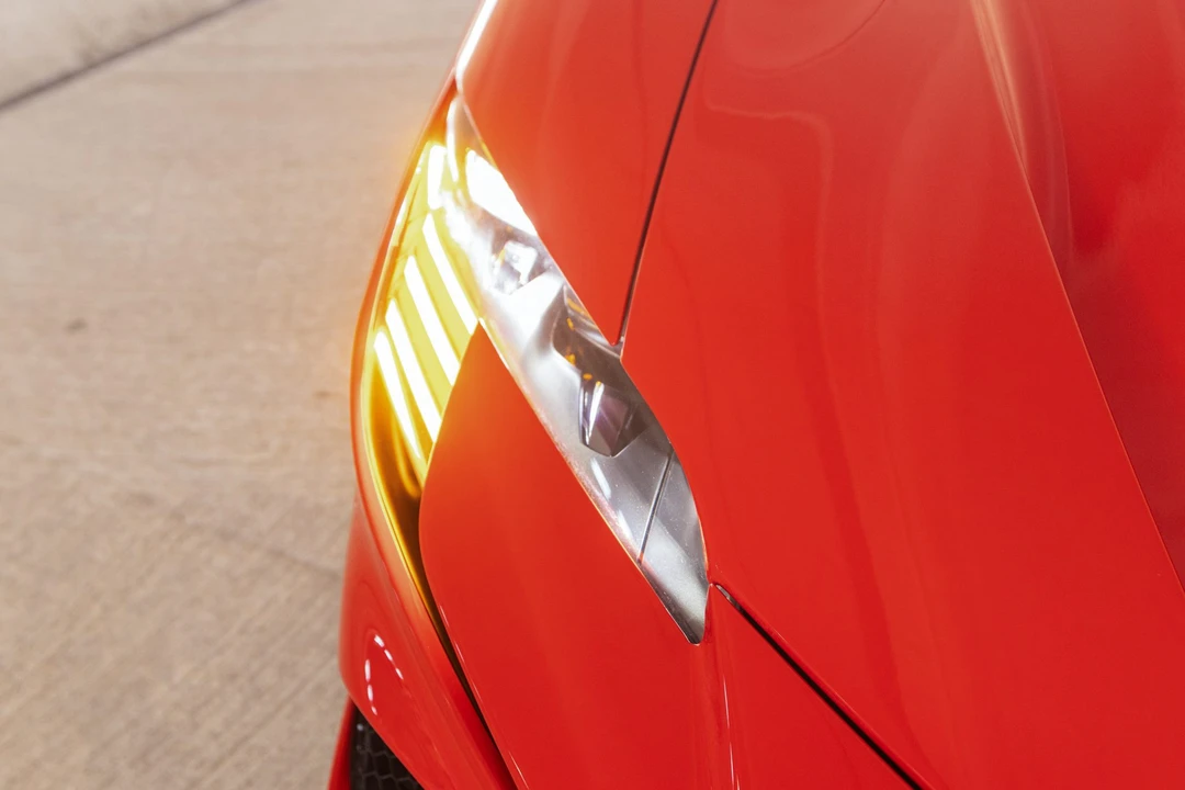 2022 Ferrari SF90 Stradale - Image 26 of 31