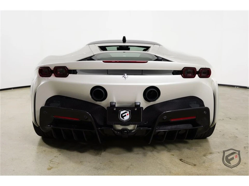 2022 Ferrari SF90 Stradale - Image 8 of 31