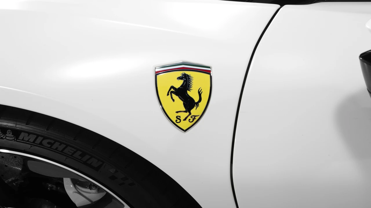 2022 Ferrari SF90 Stradale - Image 31 of 31