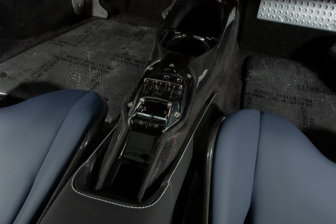 2022 Ferrari SF90 Stradale - Image 14 of 31