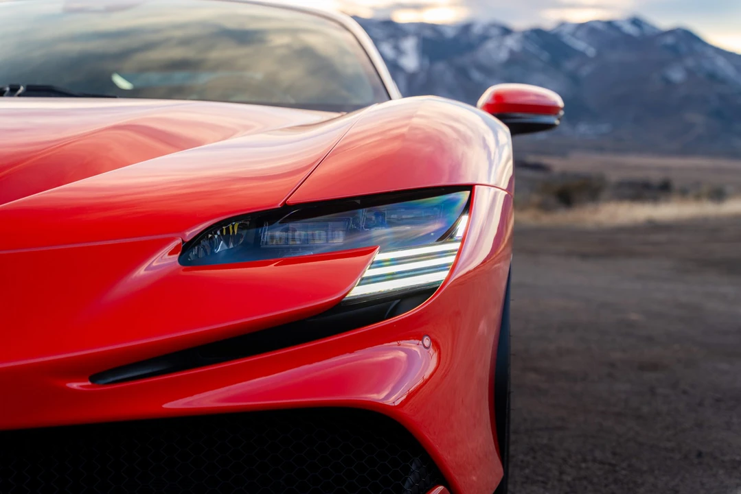 2022 Ferrari SF90 Stradale - Image 29 of 31