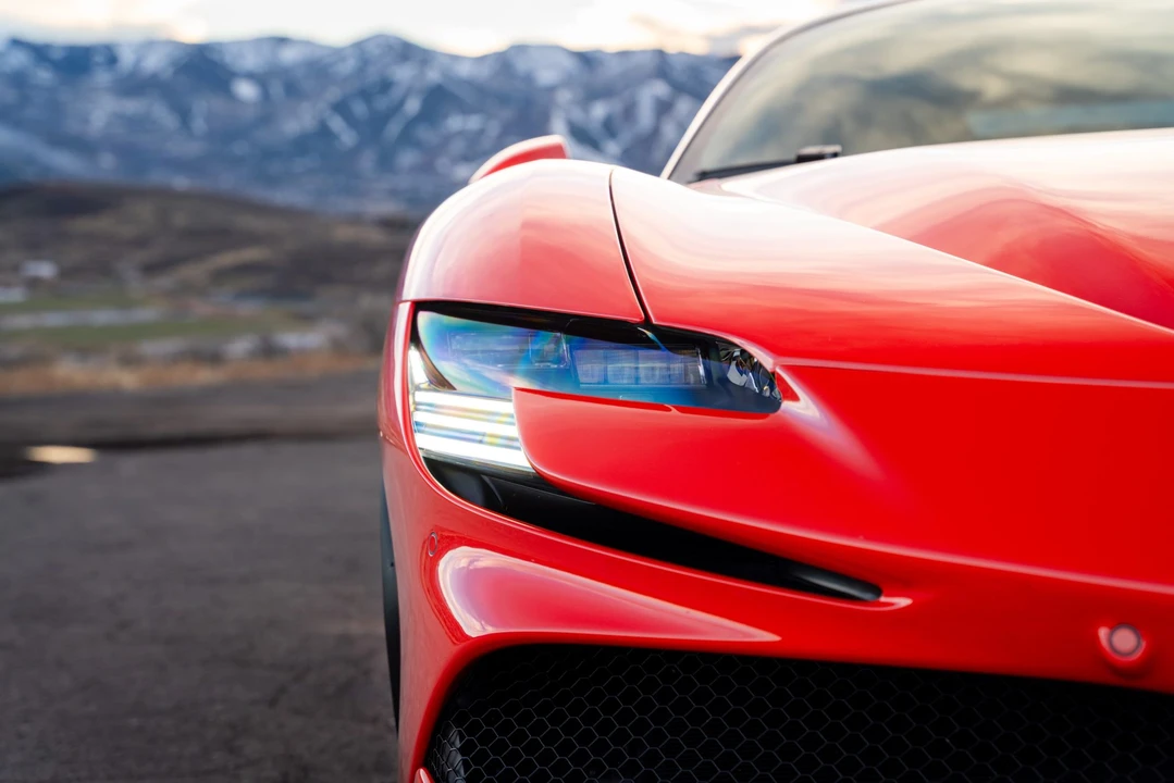 2022 Ferrari SF90 Stradale - Image 28 of 31