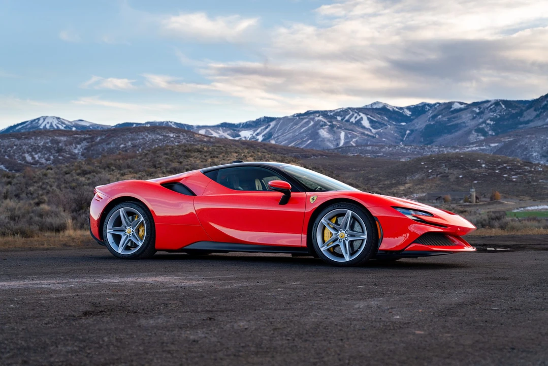 2022 Ferrari SF90 Stradale - Image 18 of 31