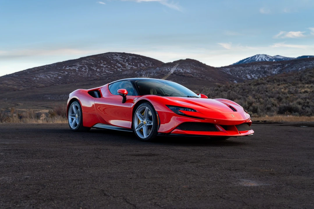 2022 Ferrari SF90 Stradale - Image 19 of 31