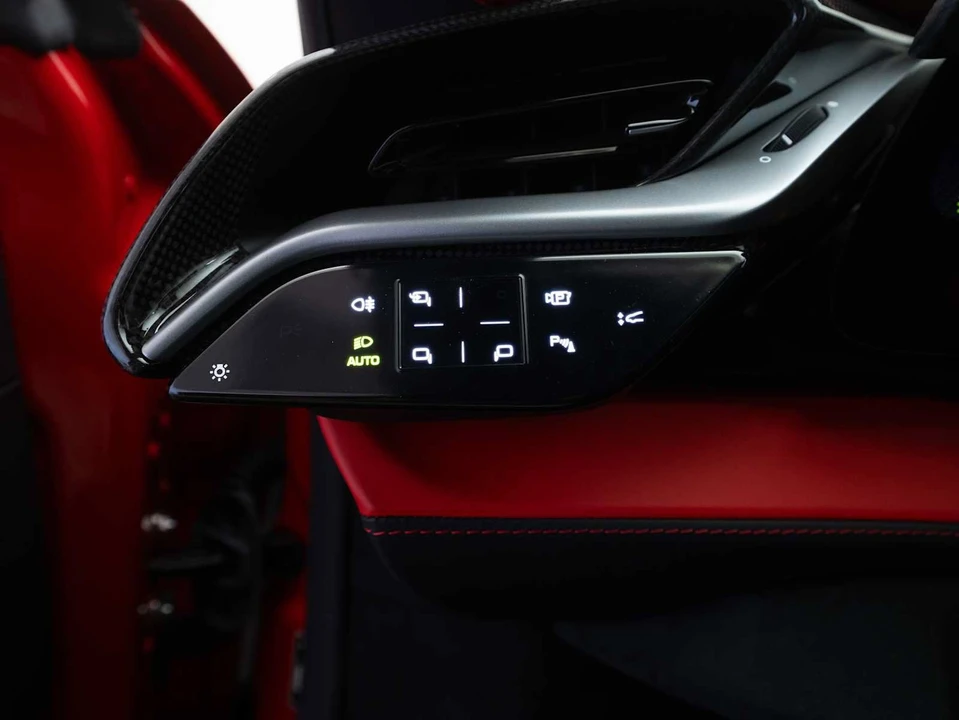 2022 Ferrari SF90 Stradale - Image 22 of 31