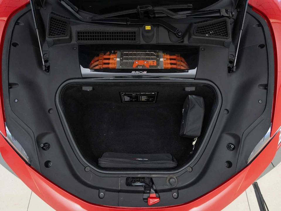 2022 Ferrari SF90 Stradale - Image 30 of 31