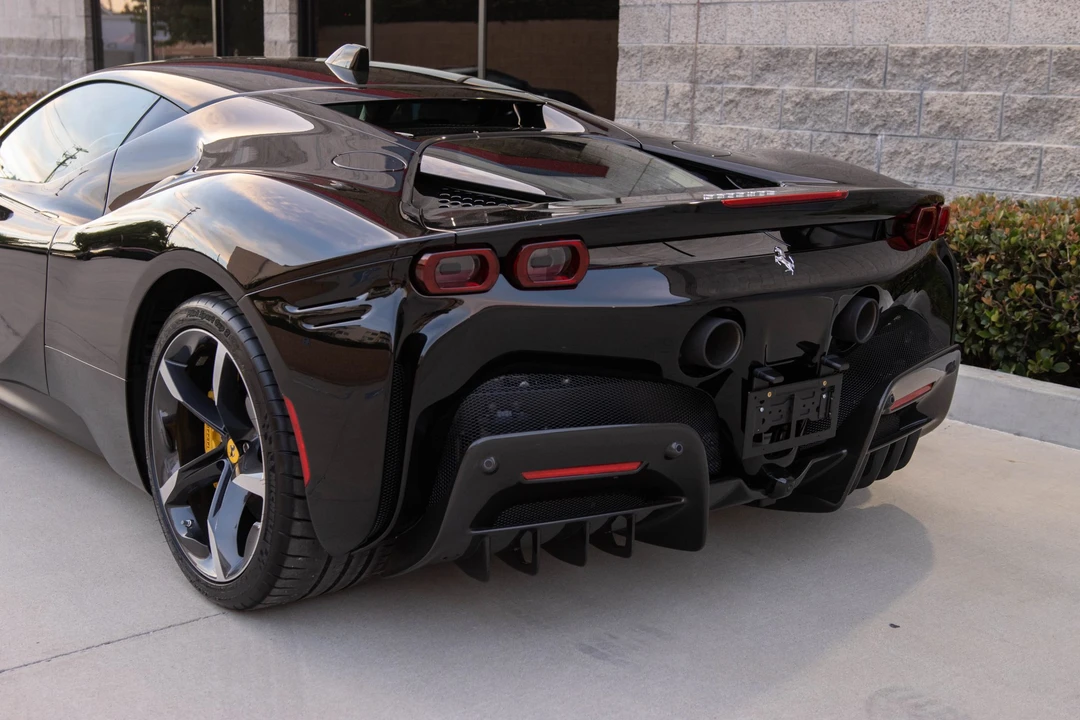 2022 Ferrari SF90 Stradale - Image 20 of 31