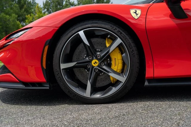 2022 Ferrari SF90 Stradale - Image 9 of 31