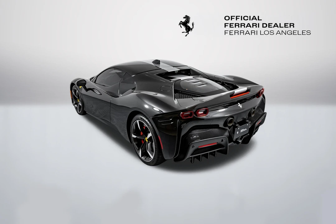 2022 Ferrari SF90 Stradale - Image 18 of 31