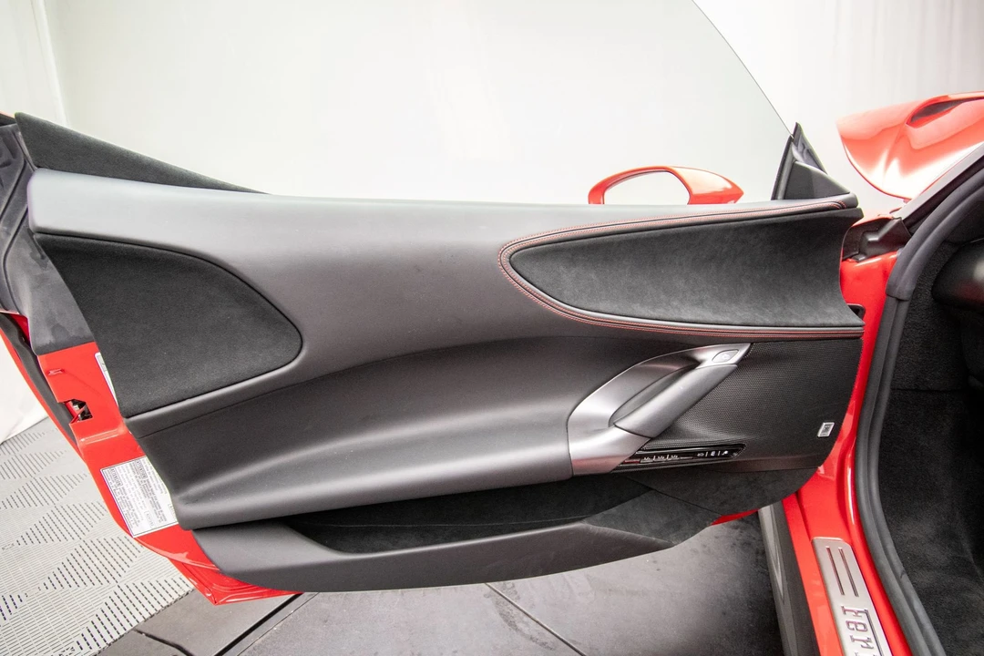 2022 Ferrari SF90 Stradale - Image 29 of 31