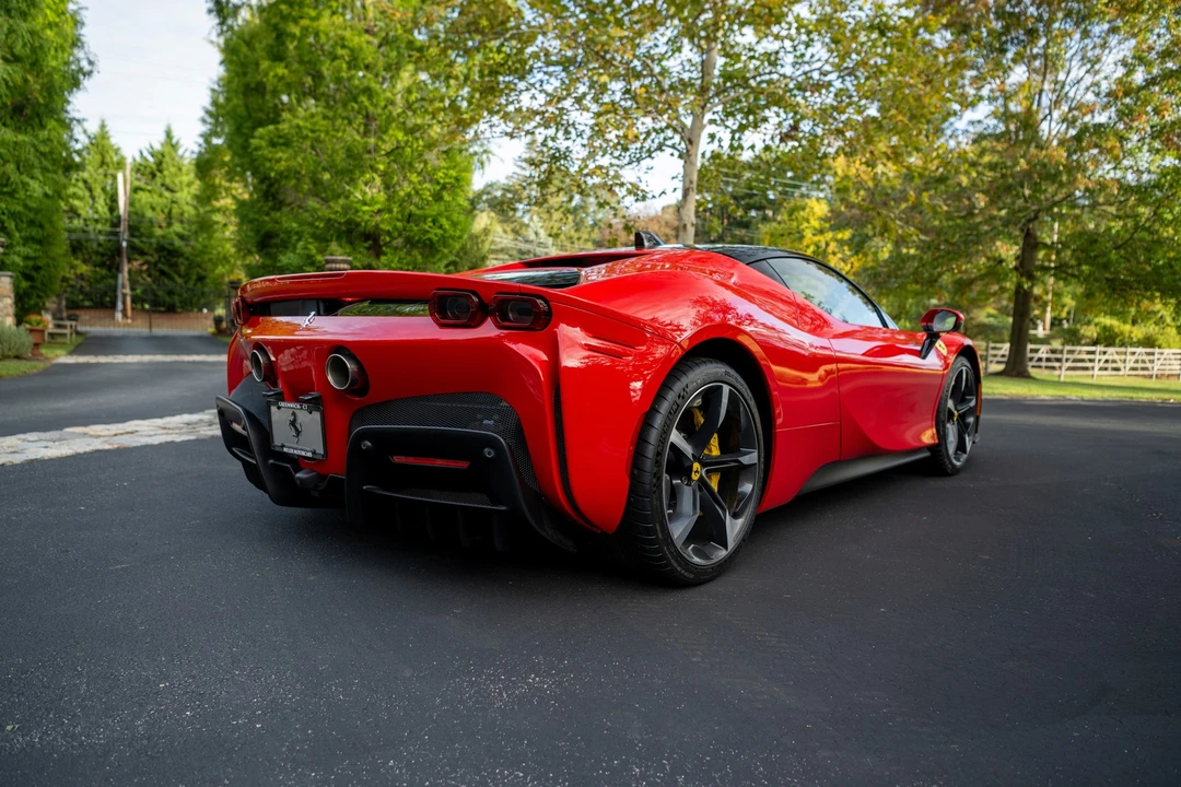2022 Ferrari SF90 Stradale - Image 11 of 31