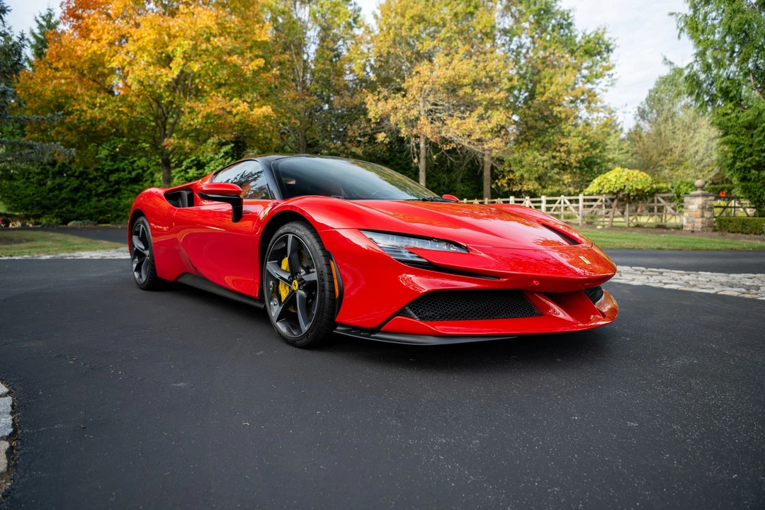 2022 Ferrari SF90 Stradale - Image 8 of 31