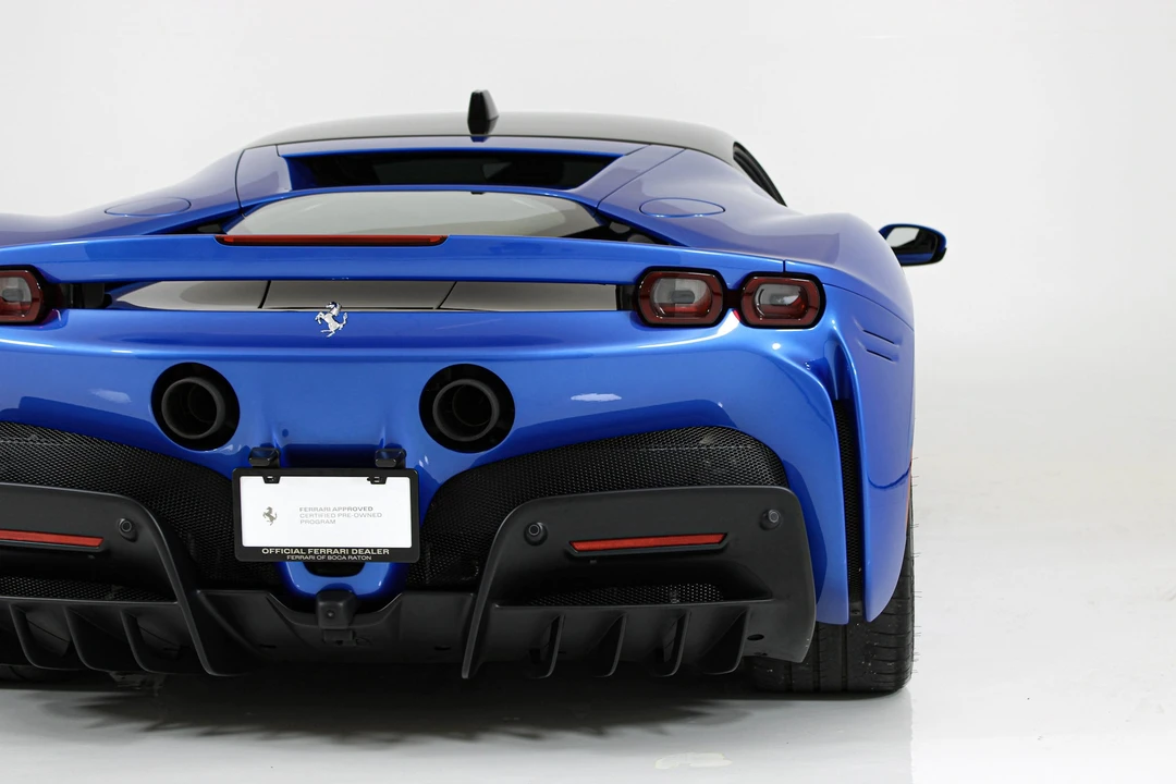 2022 Ferrari SF90 Stradale - Image 21 of 31