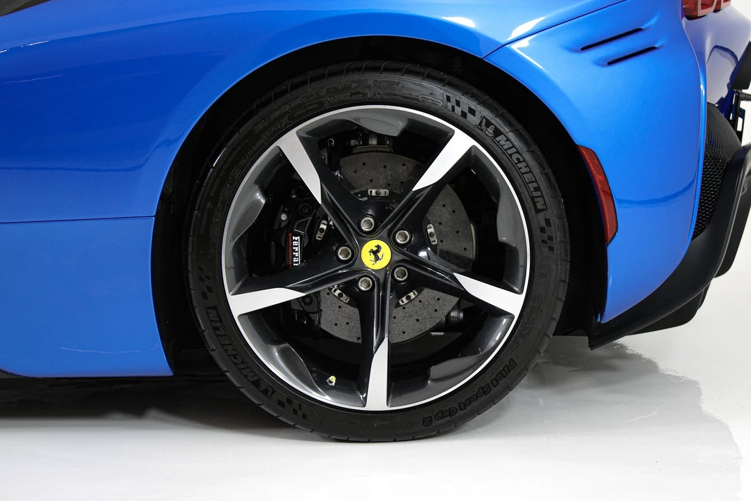 2022 Ferrari SF90 Stradale - Image 17 of 31