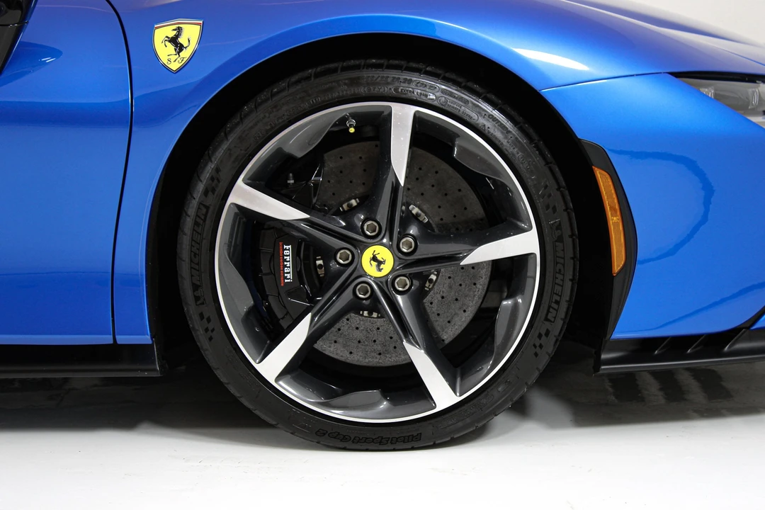2022 Ferrari SF90 Stradale - Image 19 of 31