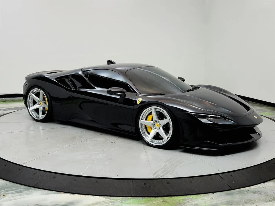 2022 Ferrari SF90 Stradale - Image 3 of 12