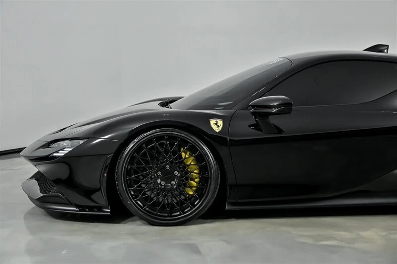 2022 Ferrari SF90 Stradale - Image 7 of 12