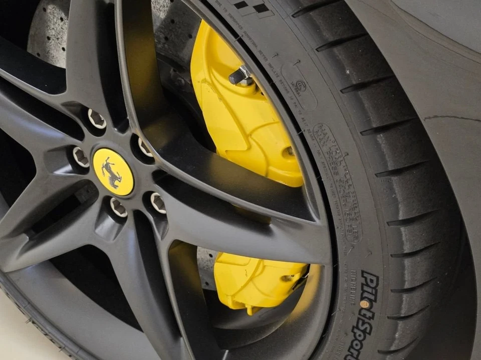 2022 Ferrari SF90 Stradale - Image 14 of 31