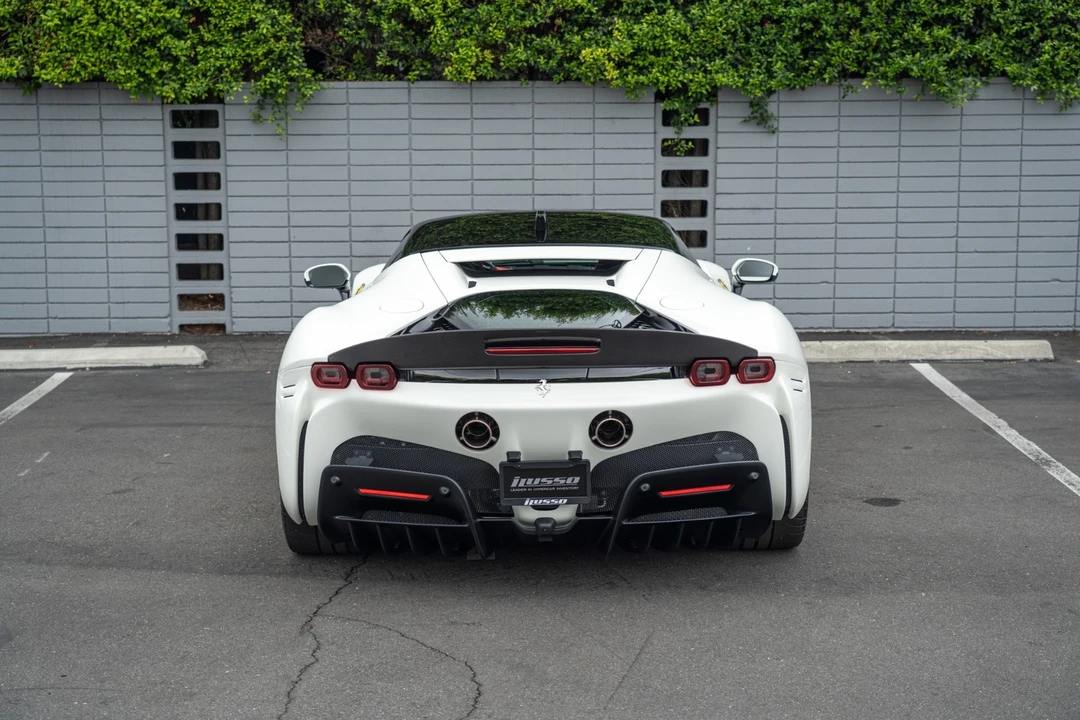 2022 Ferrari SF90 Stradale - Image 4 of 12