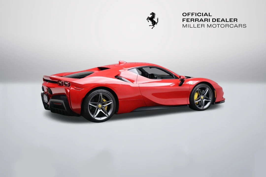 2022 Ferrari SF90 Stradale - Image 9 of 28