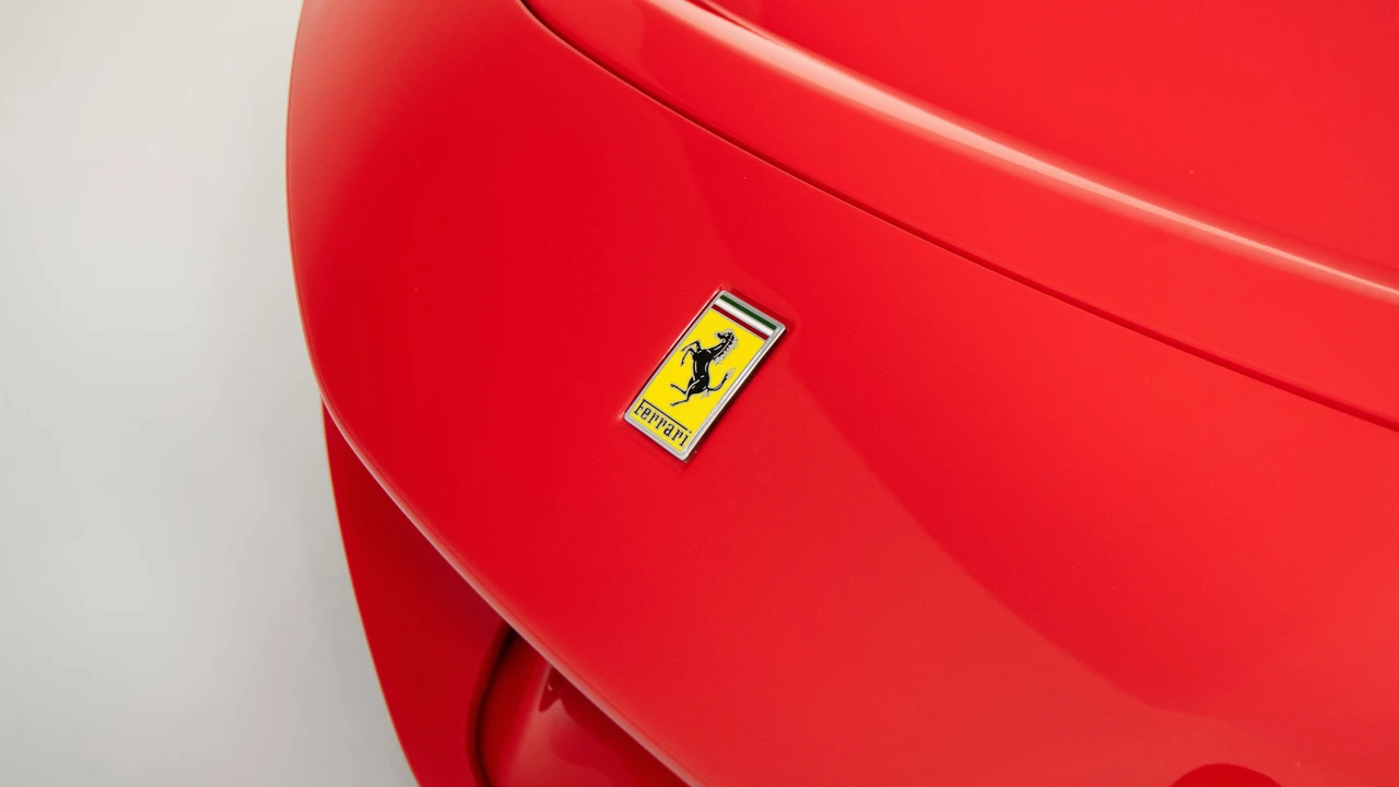 2022 Ferrari SF90 Stradale - Image 12 of 31