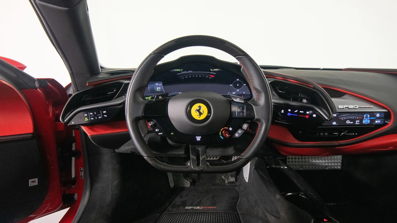2022 Ferrari SF90 Stradale - Image 21 of 31