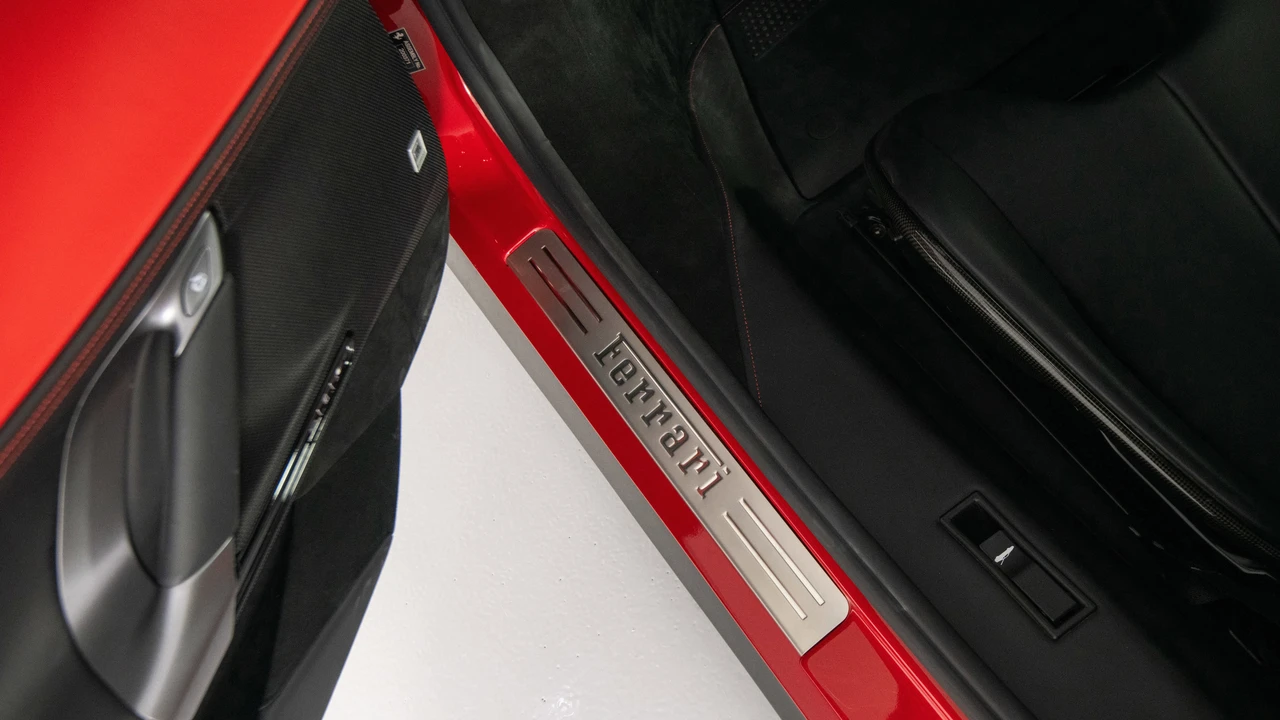 2022 Ferrari SF90 Stradale - Image 18 of 31