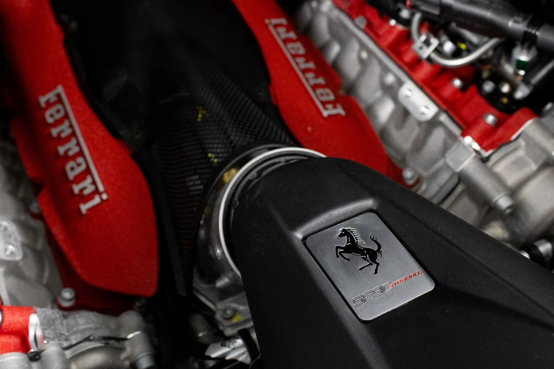 2022 Ferrari SF90 Stradale - Image 24 of 31