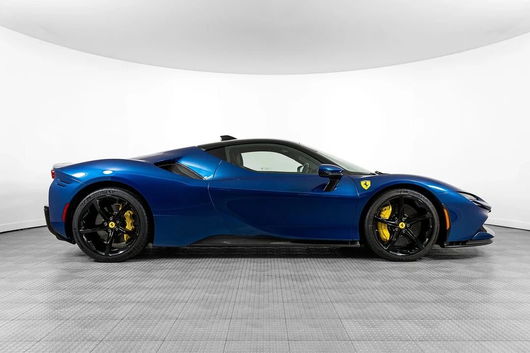 2022 Ferrari SF90 Stradale - Image 13 of 21