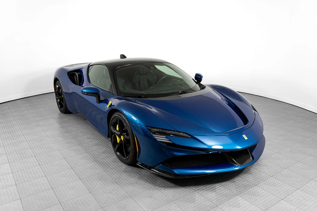 2022 Ferrari SF90 Stradale - Image 26 of 31