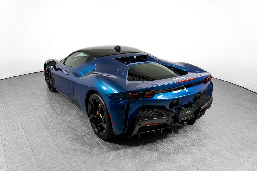 2022 Ferrari SF90 Stradale - Image 22 of 31
