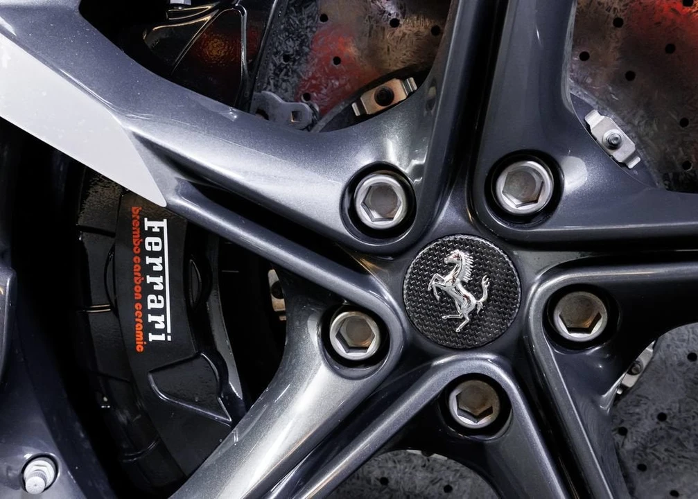 2022 Ferrari SF90 Stradale - Image 27 of 31